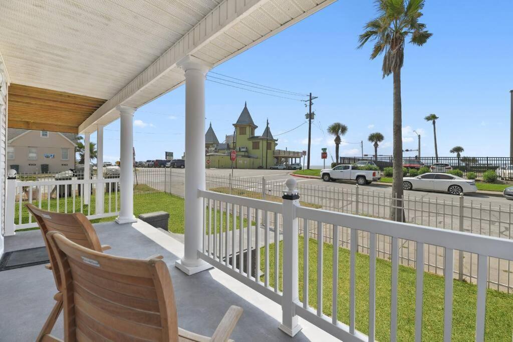 Galvez Oceanview Retreat Walk To Beach Or Pleasure Pier Villa Galveston Exterior foto